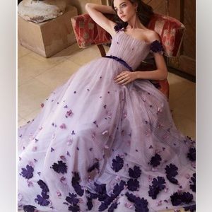 Marchesa Notte size 4